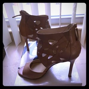 Nine West high heel shoe